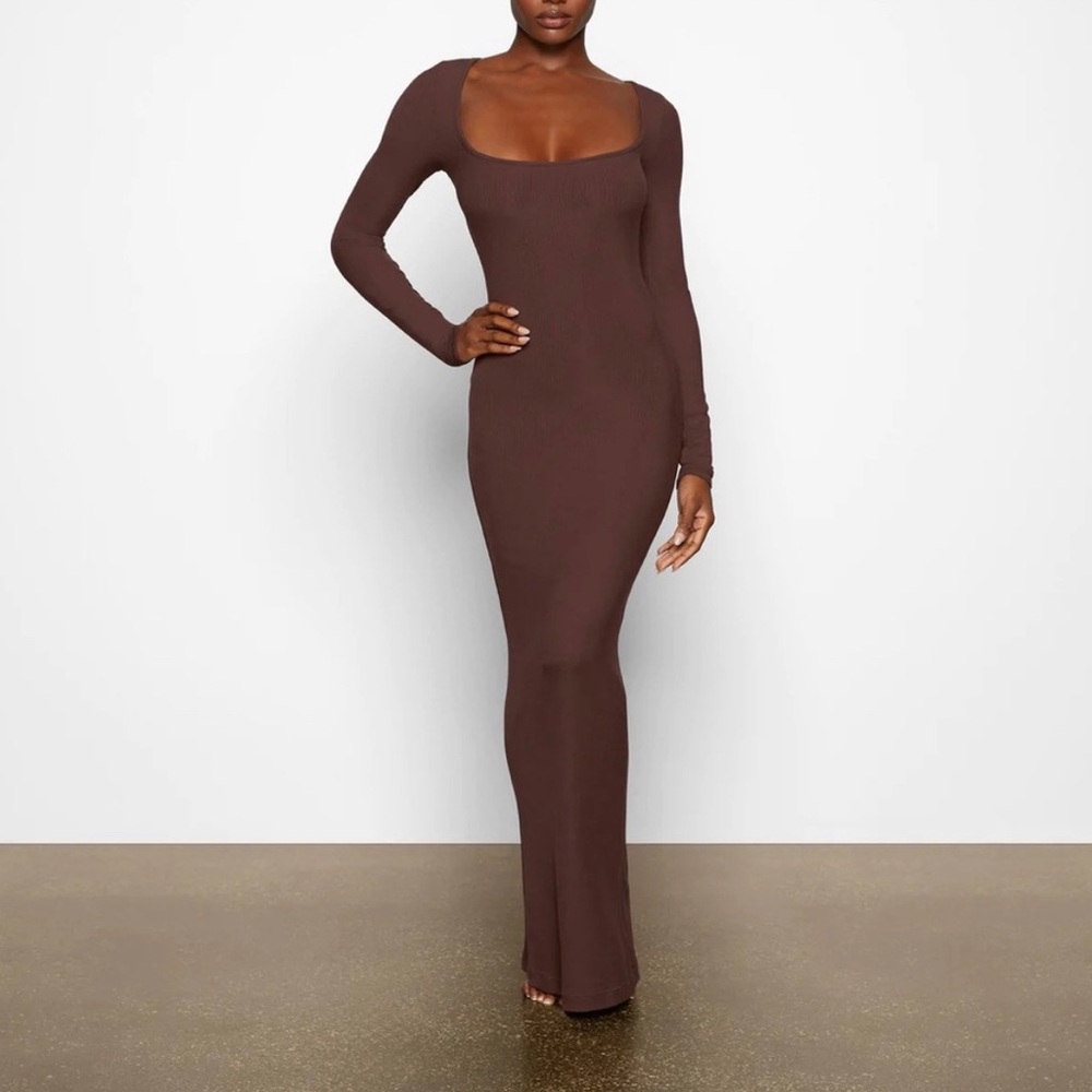SOLD - SKIMS Cocoa Soft Lounge Ribbed Long Sleeve Dress!! S
